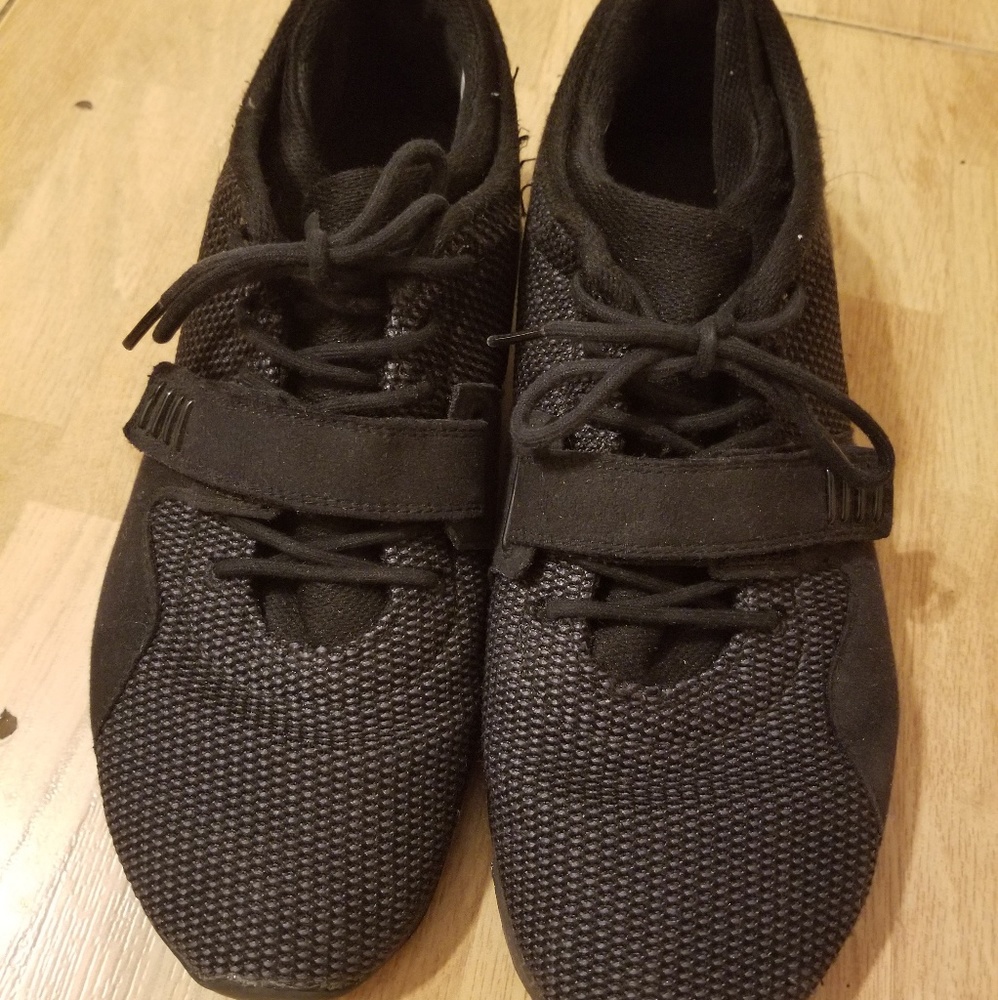 Black Nike Male Running Shoes size 12